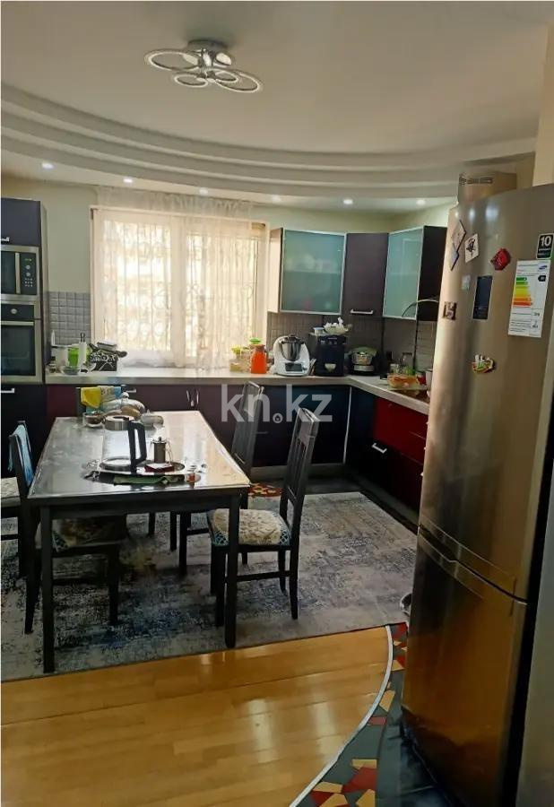Продажа 4-комнатной квартиры, 160 м², ул. Жазылбека, дом  20 - Продажа квартир в Алматы с фото фото 2 из 4