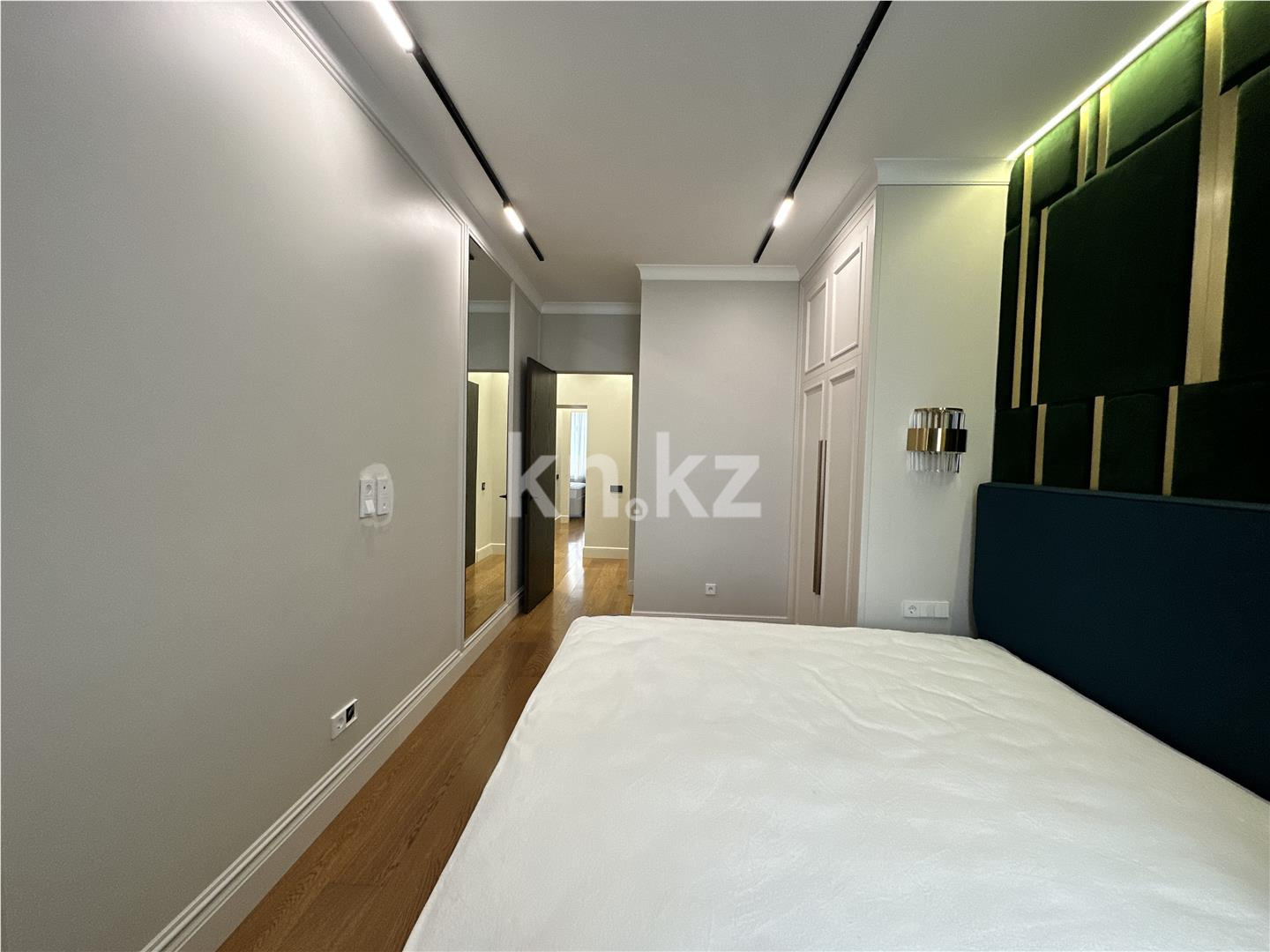 Продажа 4-комнатной квартиры, 105 м², мкр-н Степной-3 - Продажа  четырехкомнатных квартир в Караганде фото 9 из 24