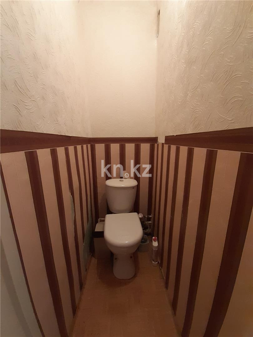 Продажа 2-комнатной квартиры, 43 м², ул. Гапеева - Продажа  двухкомнатных квартир в Караганде фото 8 из 12