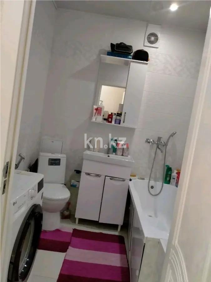 Продажа 2-комнатной квартиры, 66 м², пр. Аль-Фараби, дом  15 в Астане - фото 2