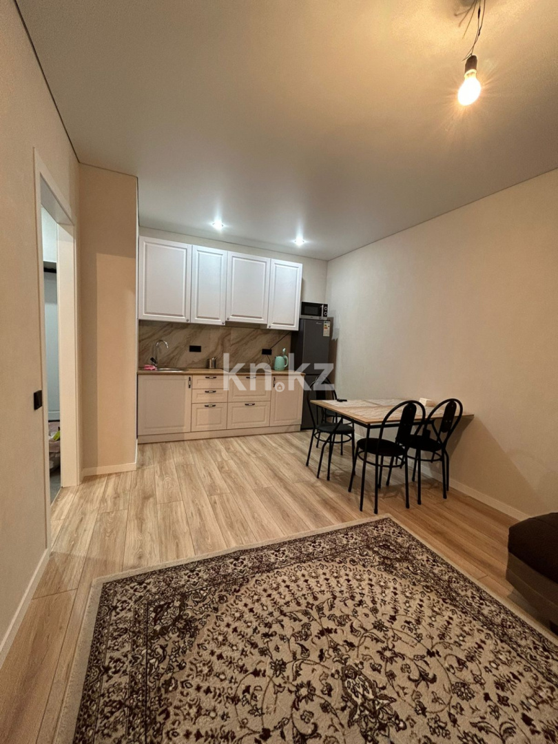Аренда 2-комнатной квартиры посуточно, 42 м², ул. Нажимеденова, дом  15 - Аренда квартир посуточно в Астане с фото фото 5 из 6