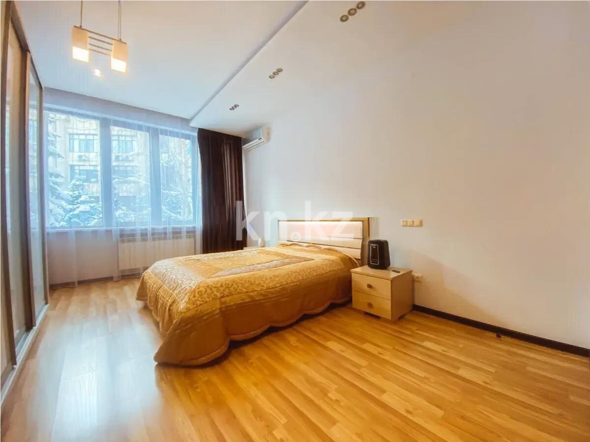 Продажа 4-комнатной квартиры, 200 м² в Алматы - фото 4