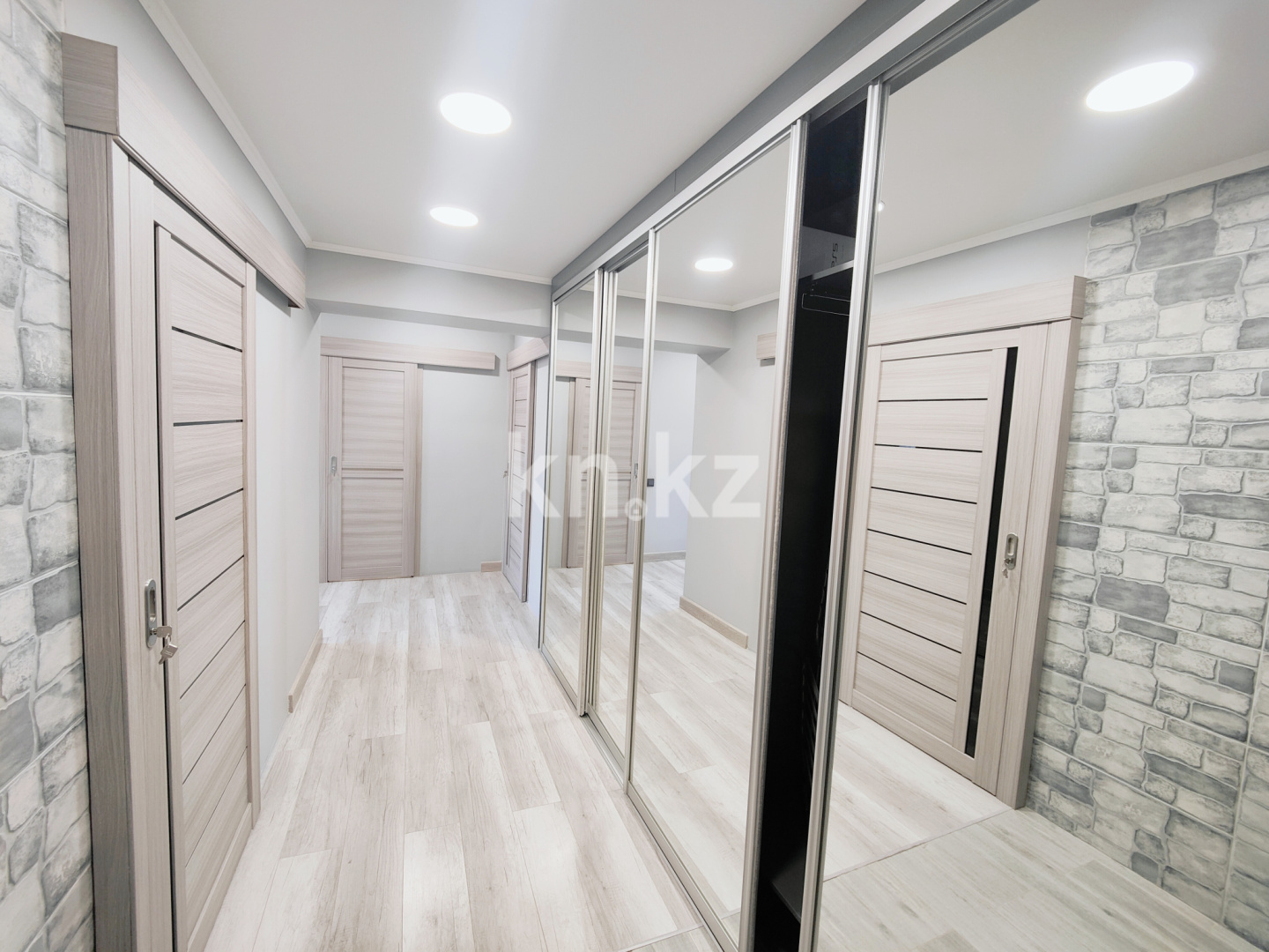 Продажа 2-комнатной квартиры, 65 м², ул. Исаева, дом  55 - Толеби в Алматы