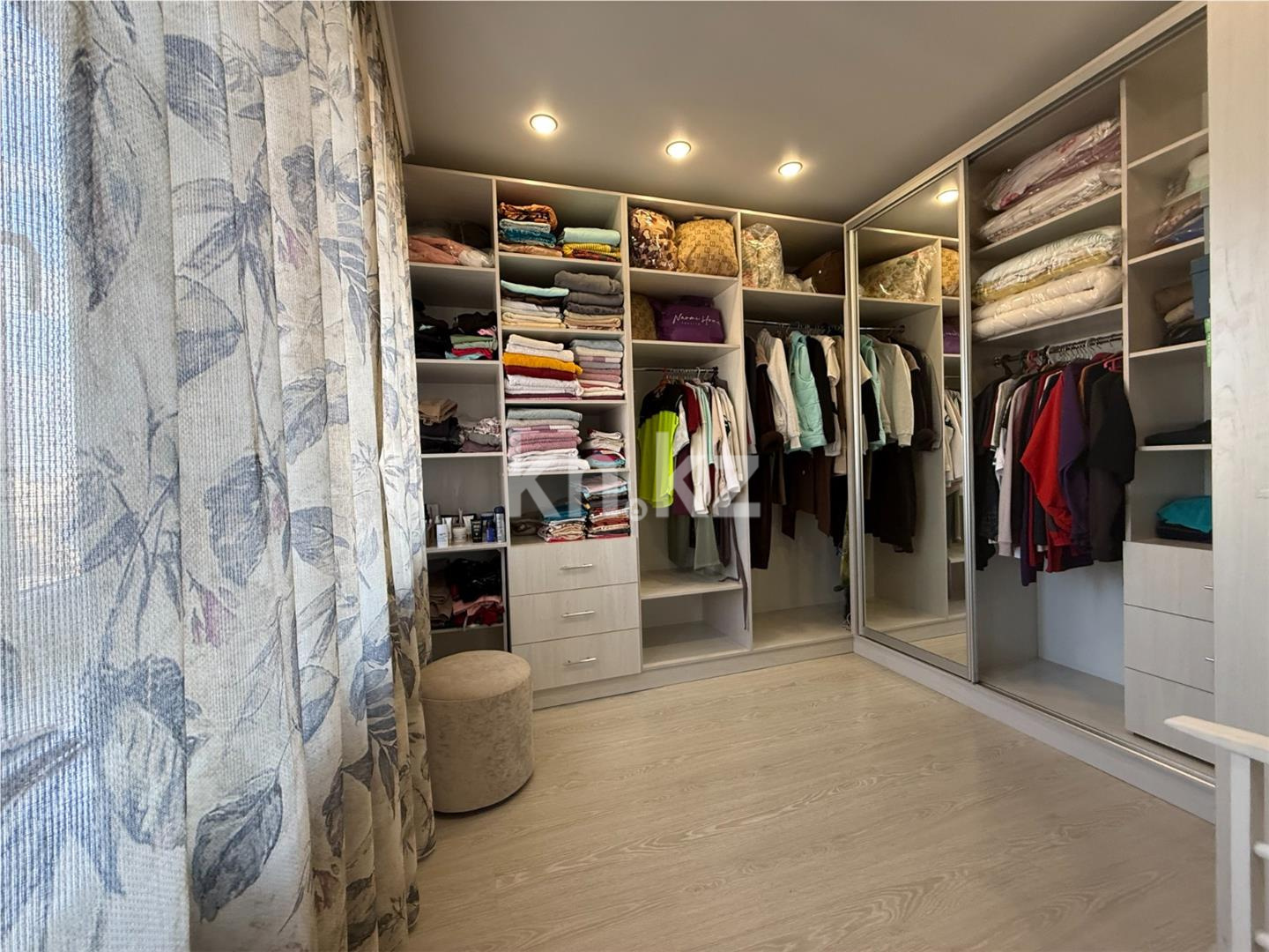 Продажа 7-комнатного дома, 300 м² в Караганде - фото 9