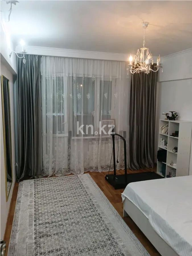 Продажа 4-комнатной квартиры, 86 м², ул. Валиханова, дом  124 - Продажа  четырехкомнатных квартир в Алматы без посредников фото 3 из 5
