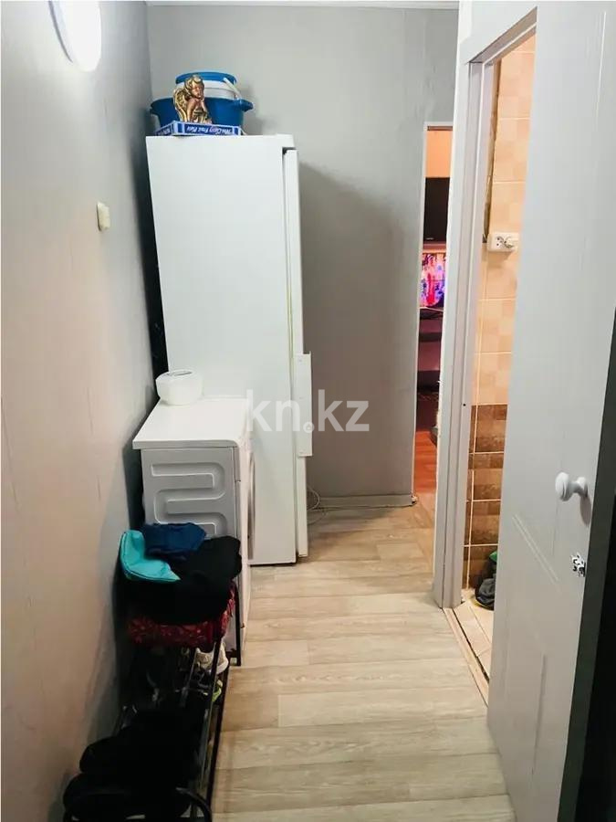 Продажа 2-комнатной квартиры, 46 м², 12 мкр., дом  17 в Караганде - фото 5