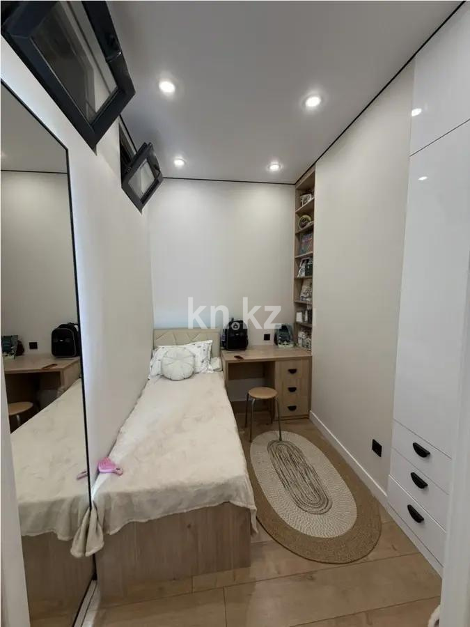 Продажа 3-комнатной квартиры, 61.7 м², пр. Райымбека, дом  348/1 в Алматы - фото 3