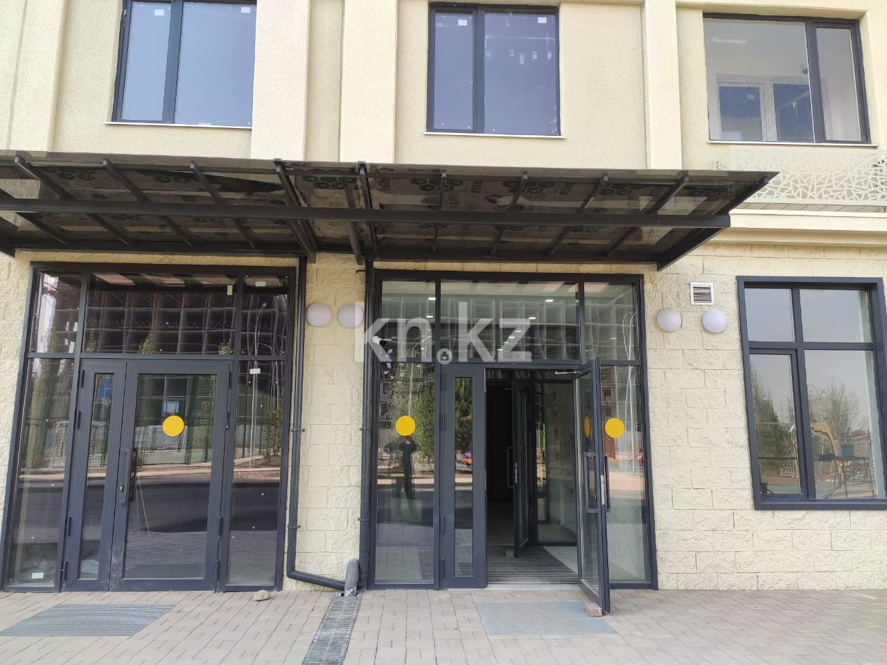 Продажа 2-комнатной квартиры, 54 м², пр. Райымбека, дом  210/12 - ул. Ауэзова - Продажа квартир в Алмалинском р-не Алматы фото 8 из 16