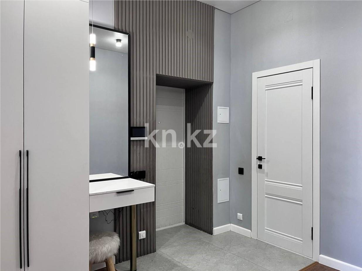 Продажа 4-комнатной квартиры, 94 м², ул. Муканова - Продажа  четырехкомнатных квартир в Караганде фото 25 из 37