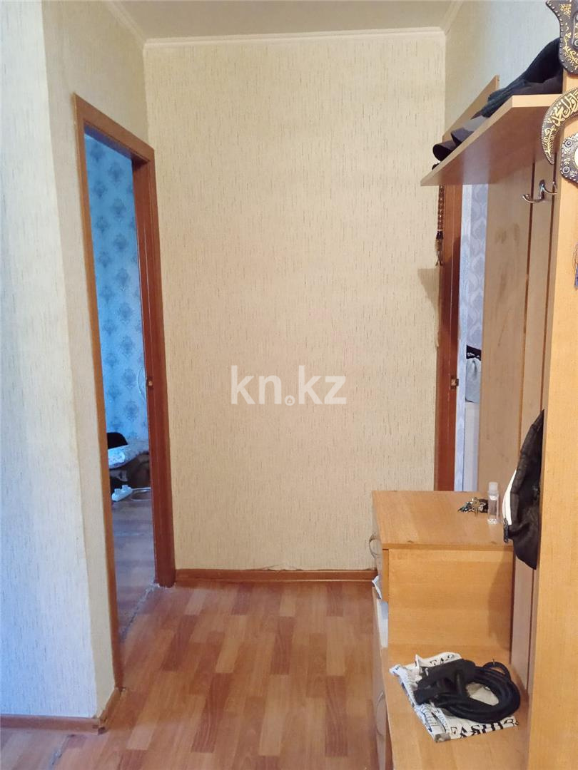 Продажа 2-комнатной квартиры, 47 м², мкр-н 16 в Караганде - фото 4