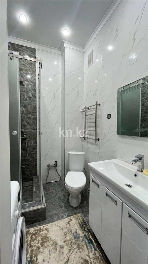 Продажа 2-комнатной квартиры, 65 м², ул. Муканова - Продажа квартир в Караганде фото 14 из 21