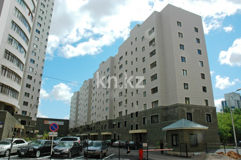 Продажа 3-комнатной квартиры, 109.8 м², ул. Отырар, дом  4/2 в Астане - фото 14