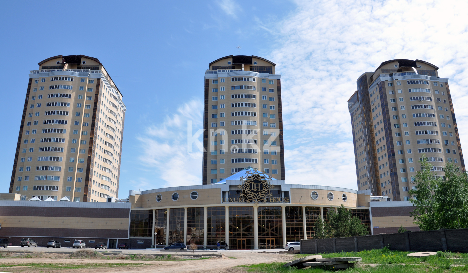 Продажа 2-комнатной квартиры, 84 м², ул. Туркестан, дом  2 в Астане - фото 5