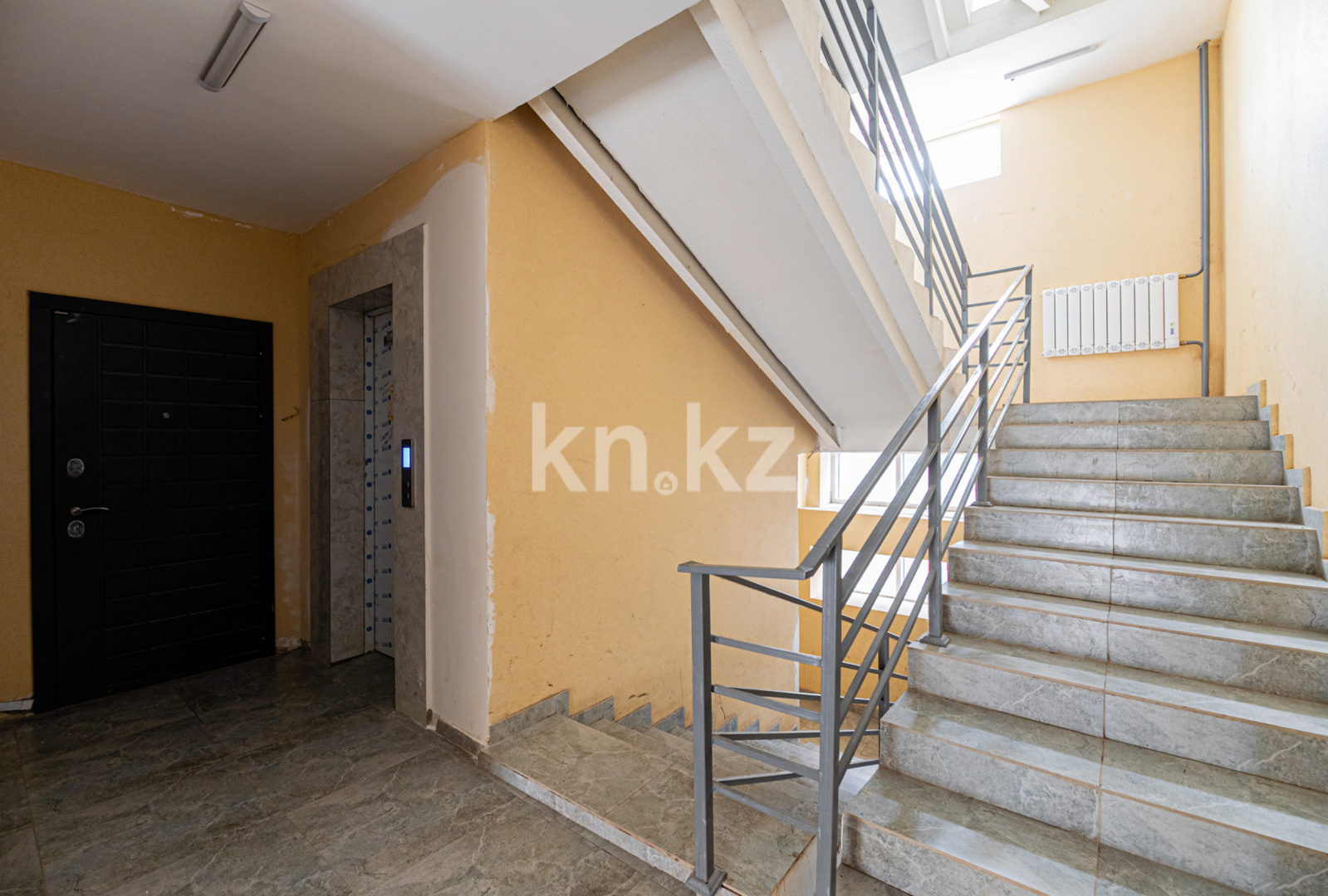 Продажа 2-комнатной квартиры, 63 м², ул. Байтурсынова, дом  40а в Астане - фото 8