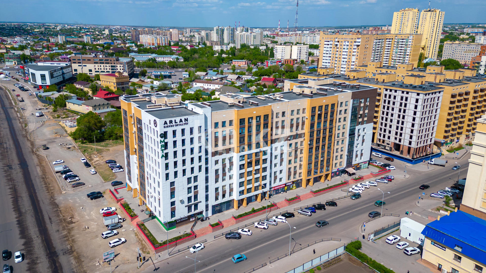 Продажа 1-комнатной квартиры, 42 м², ул. Сокпакбаева, дом  5 в Астане - фото 5