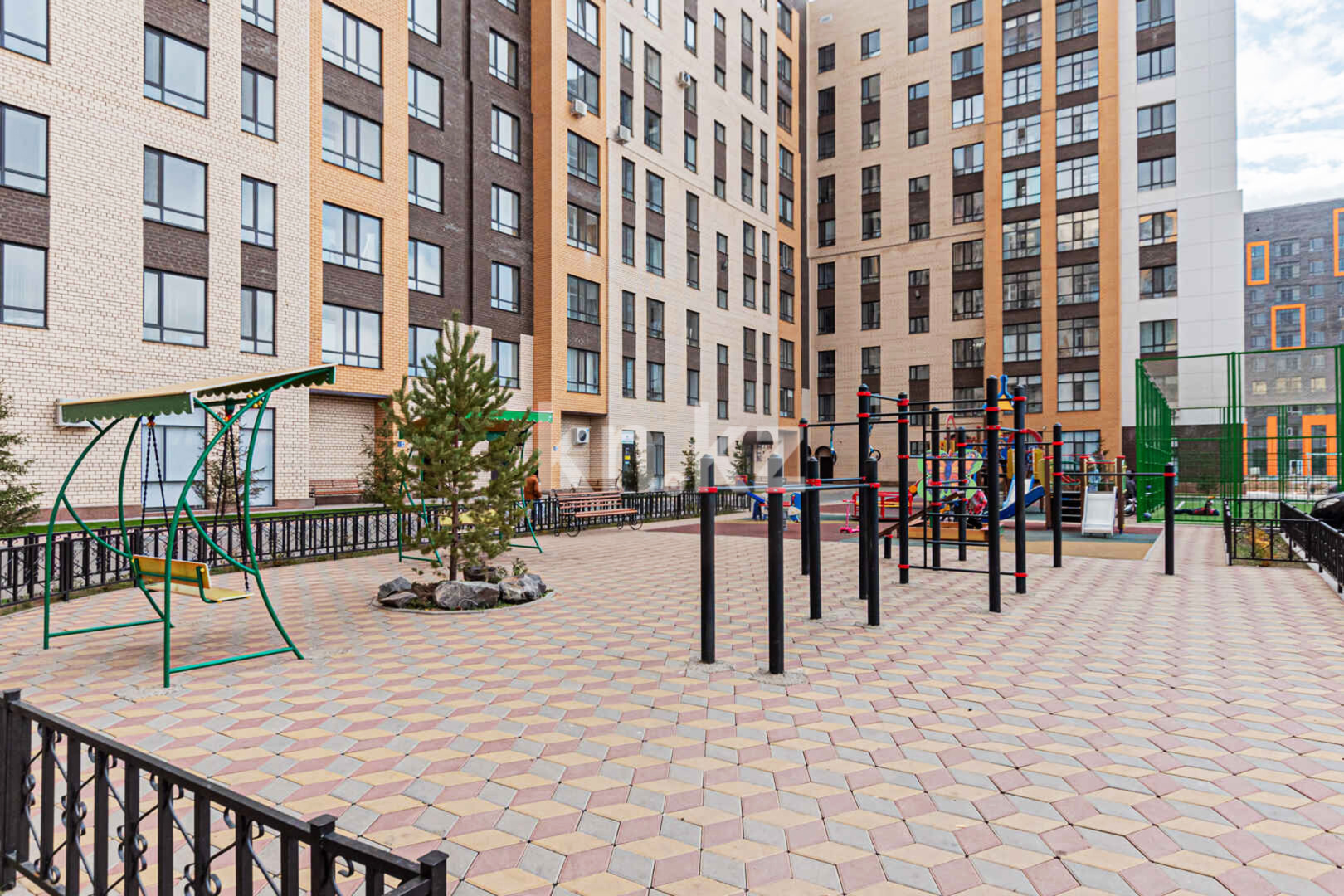 Продажа 1-комнатной квартиры, 42 м², ул. Сокпакбаева, дом  5 в Астане - фото 16