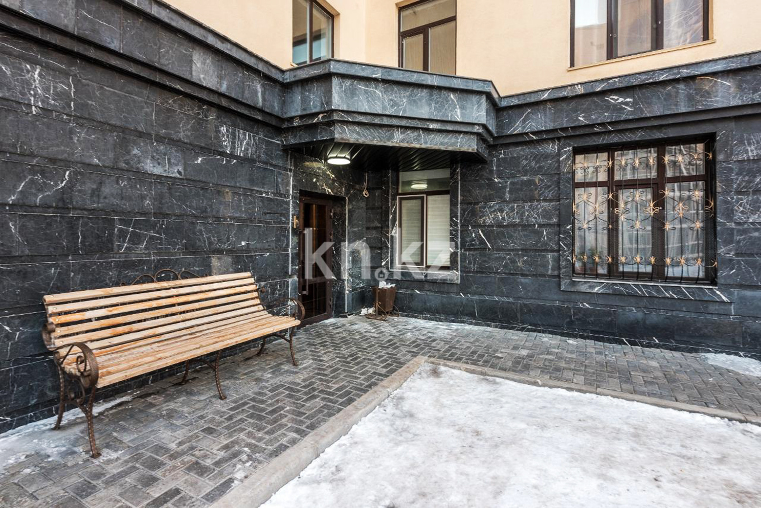 Продажа 2-комнатной квартиры, 42 м², ул. Омарова, дом  23 в Астане - фото 11