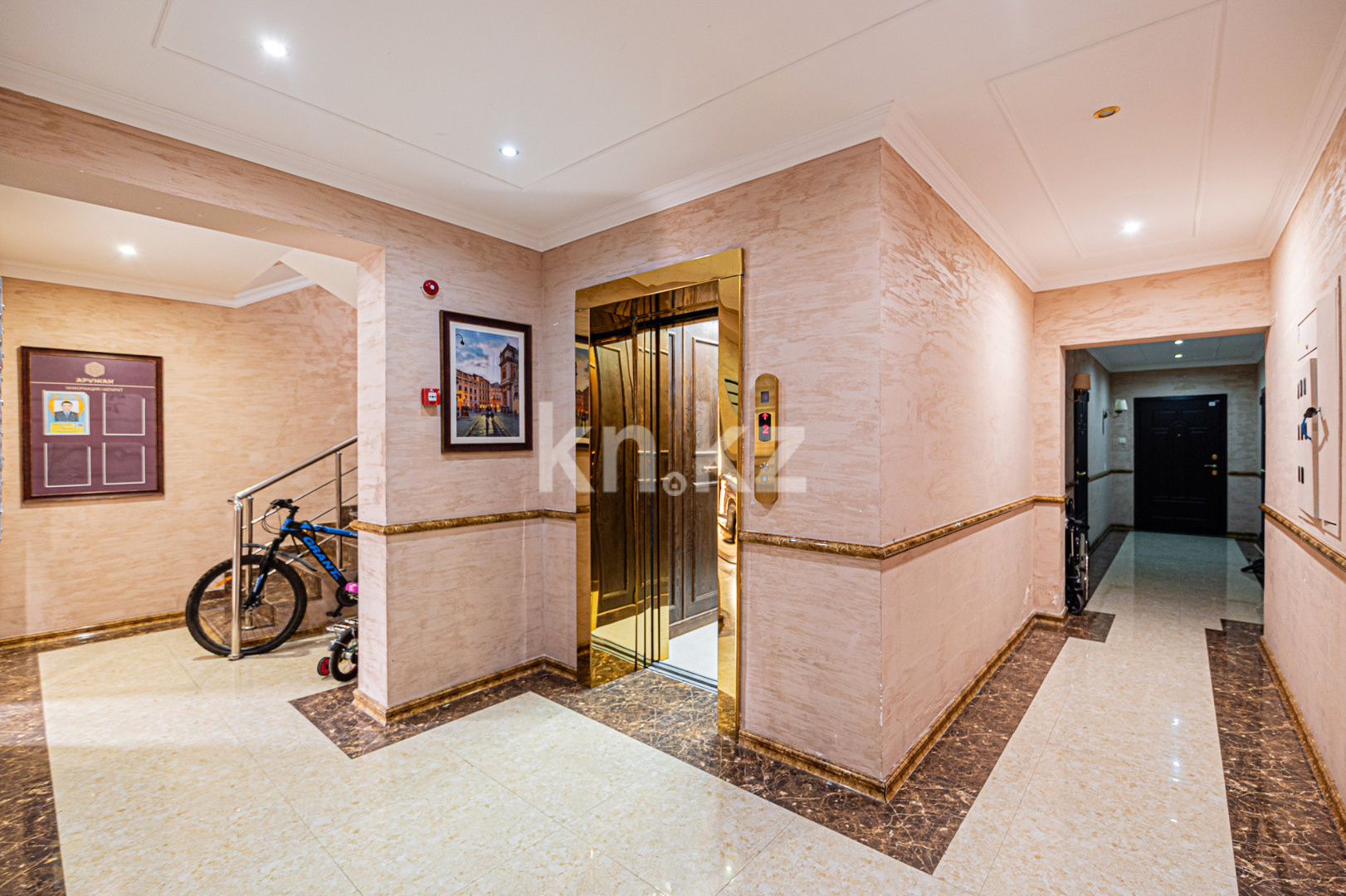 Продажа 2-комнатной квартиры, 42 м², ул. Омарова, дом  23 в Астане - фото 14