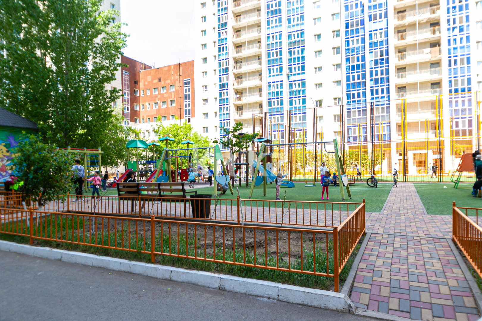 Продажа 2-комнатной квартиры, 70 м², пр. Момышулы, дом  12 в Астане - фото 17