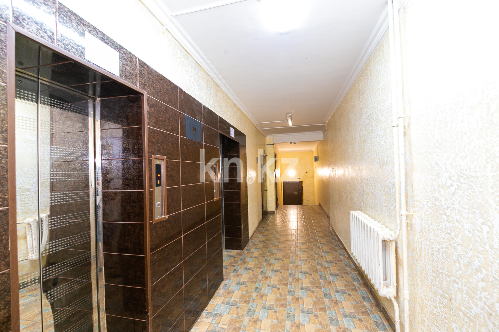 Продажа 2-комнатной квартиры, 70 м², пр. Момышулы, дом  12 в Астане - фото 24