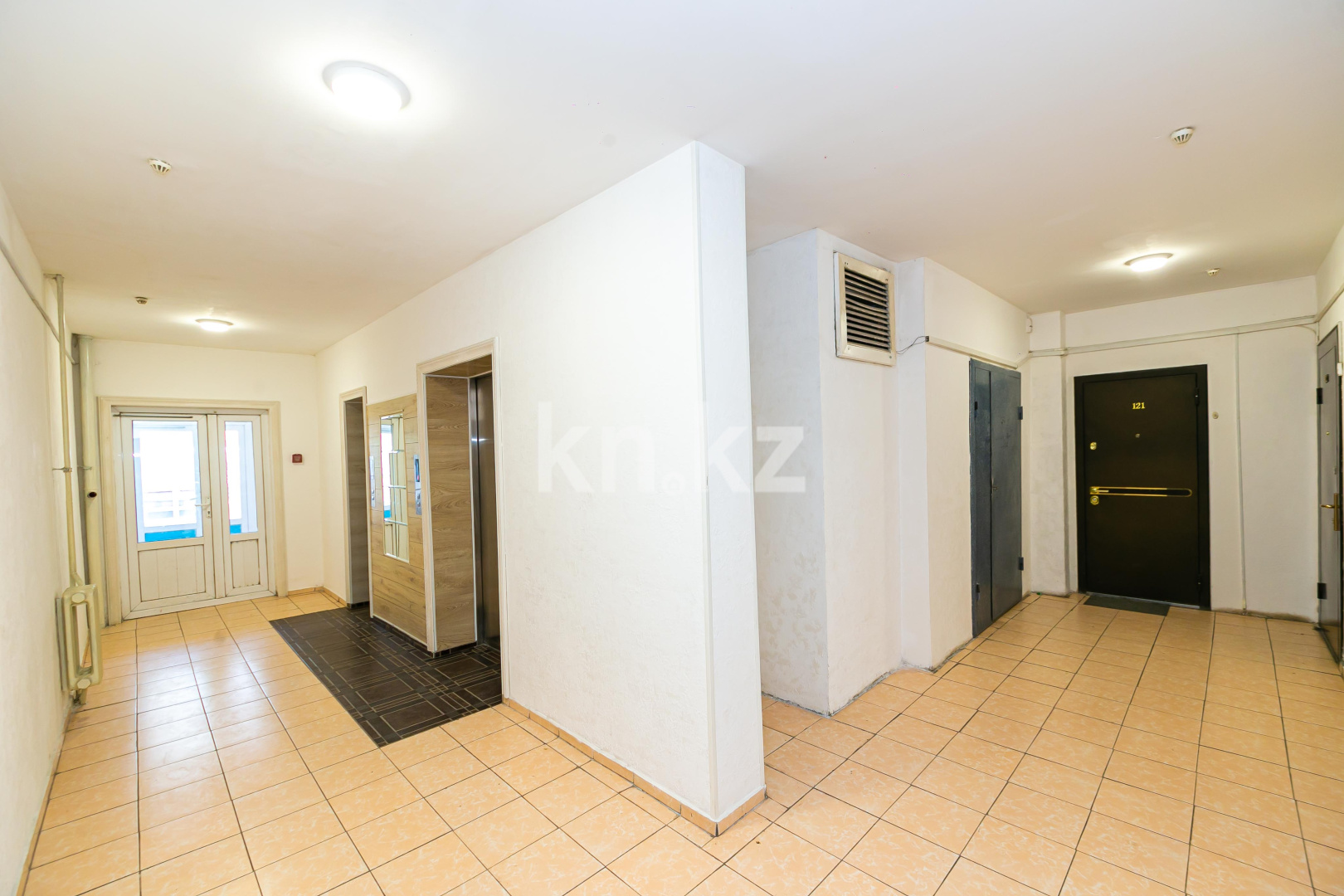 Продажа 2-комнатной квартиры, 70 м², пр. Момышулы, дом  12 в Астане - фото 27