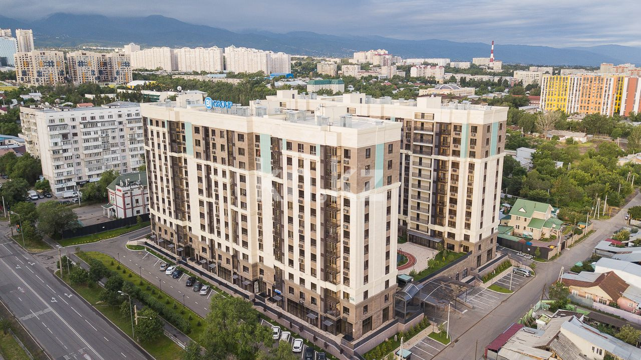 Продажа 3-комнатной квартиры, 100 м², ул. Розыбакиева, дом  181а в Алматы - фото 6