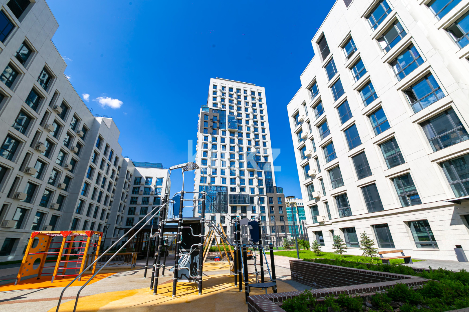 Продажа 1-комнатной квартиры, 48 м², ул. Сарайшык, дом  4 в Астане - фото 16