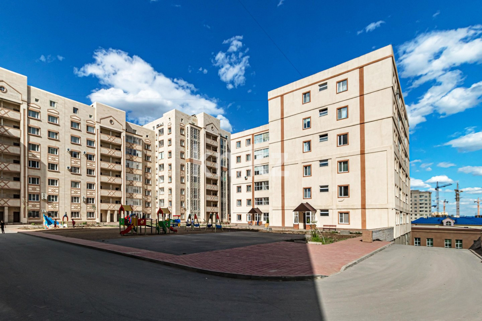 Продажа 2-комнатной квартиры, 62 м², ул. Нажимеденова, дом  16б в Астане - фото 10