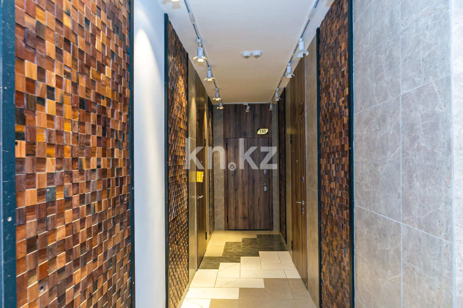 Продажа 2-комнатной квартиры, 59 м², ул. Нурмагамбетова, дом  21 в Астане - фото 36