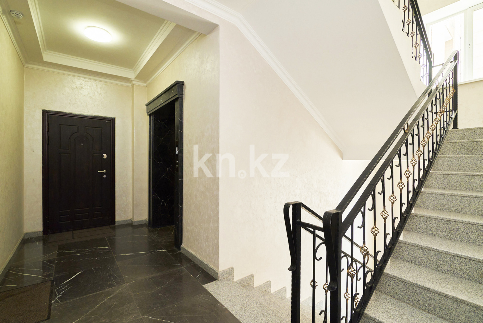 Продажа 4-комнатной квартиры, 107.2 м², ул. Бокейхана, дом  11 в Астане - фото 25