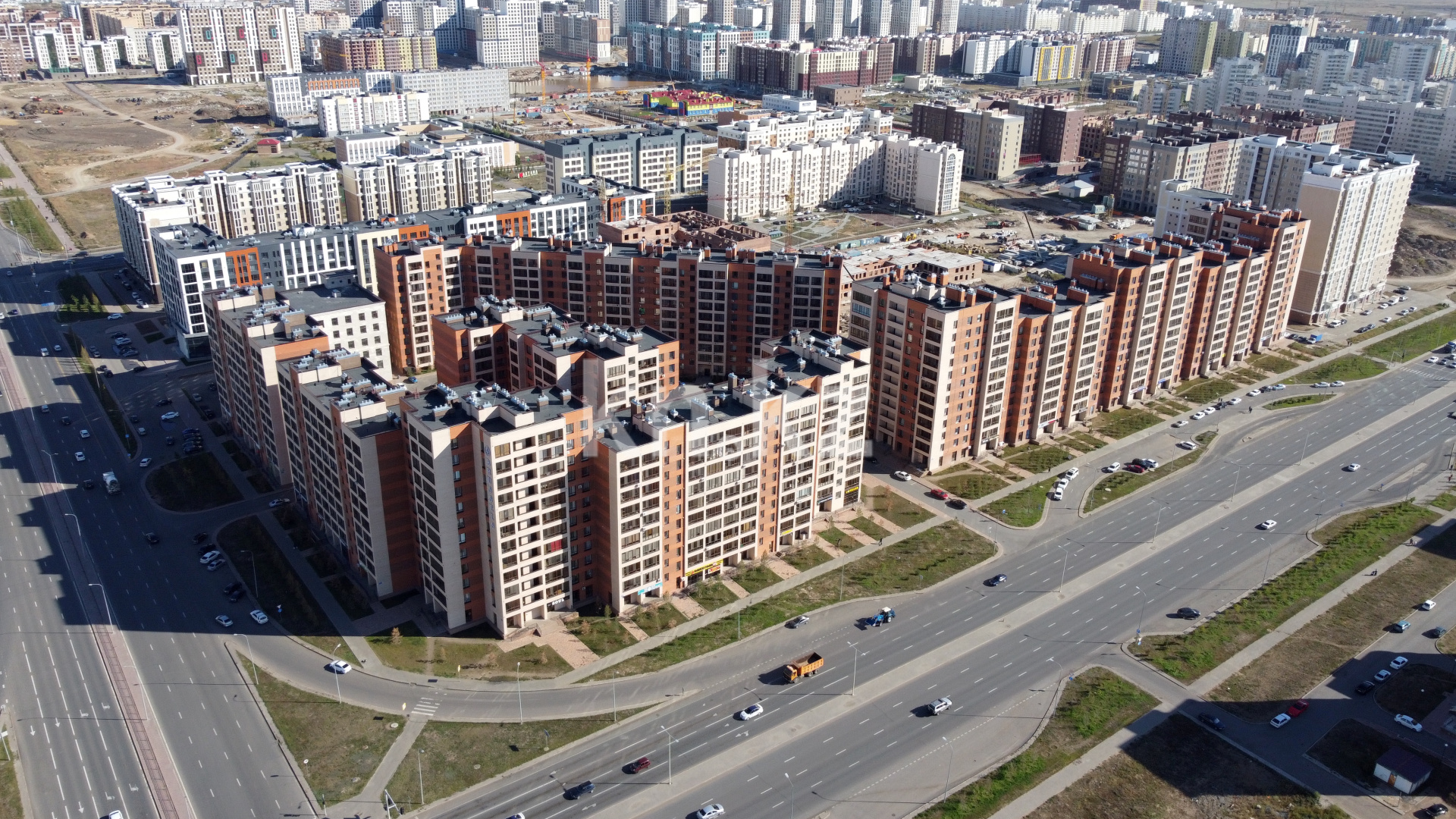 Продажа 2-комнатной квартиры, 70 м², ул. Айтматова, дом  40/1 в Астане - фото 10