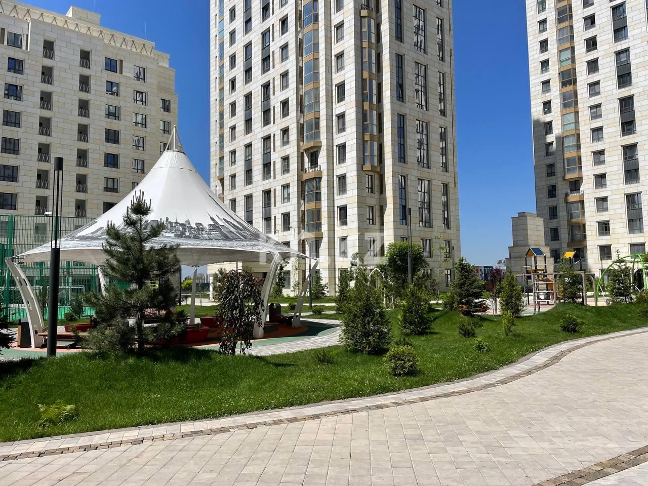 Продажа 2-комнатной квартиры, 66 м², пр. Сейфуллина, дом  574/1 в Алматы - фото 8