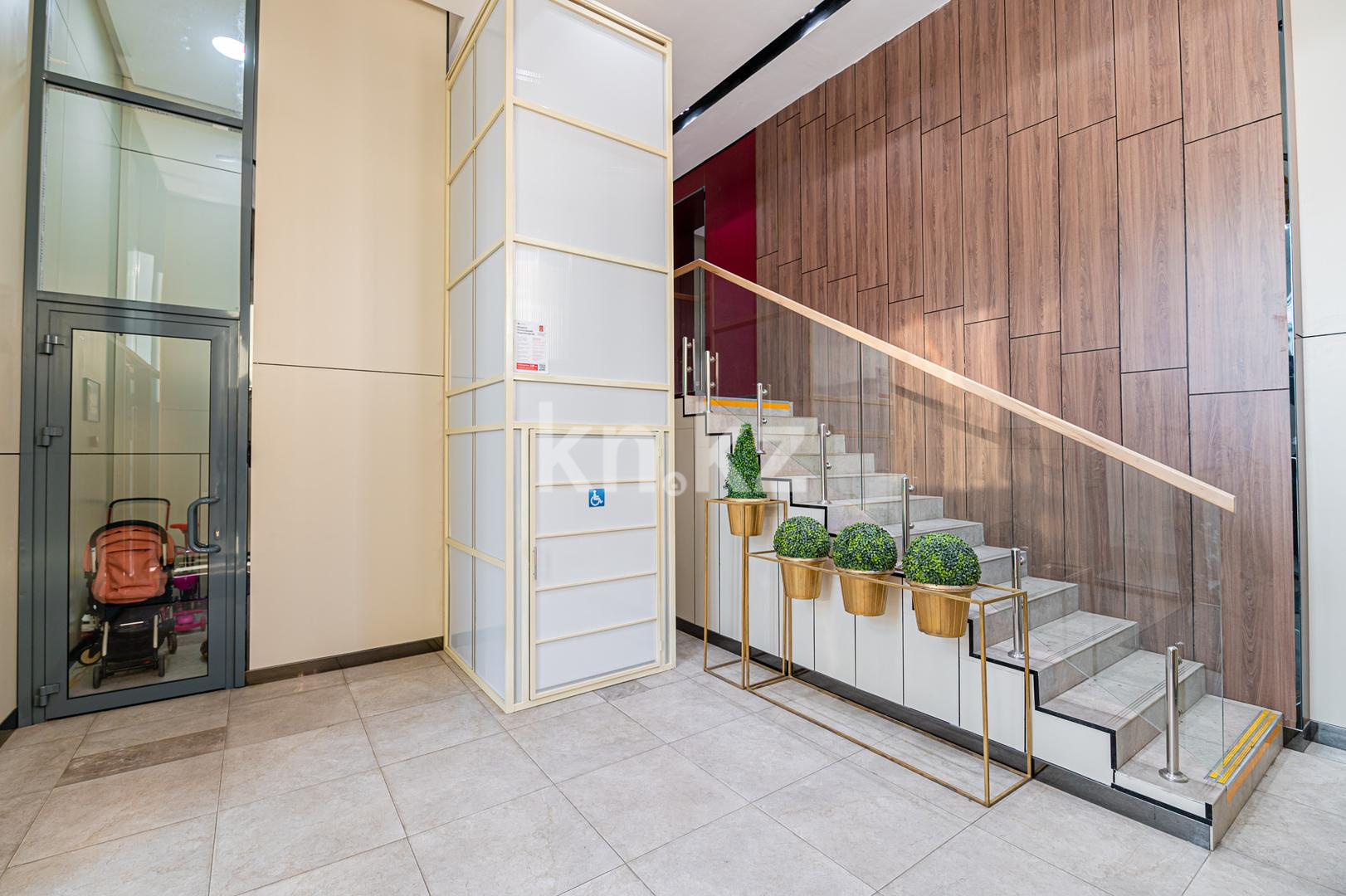 Продажа 3-комнатной квартиры, 90 м², пр. Улы Дала, дом  39 в Астане - фото 15