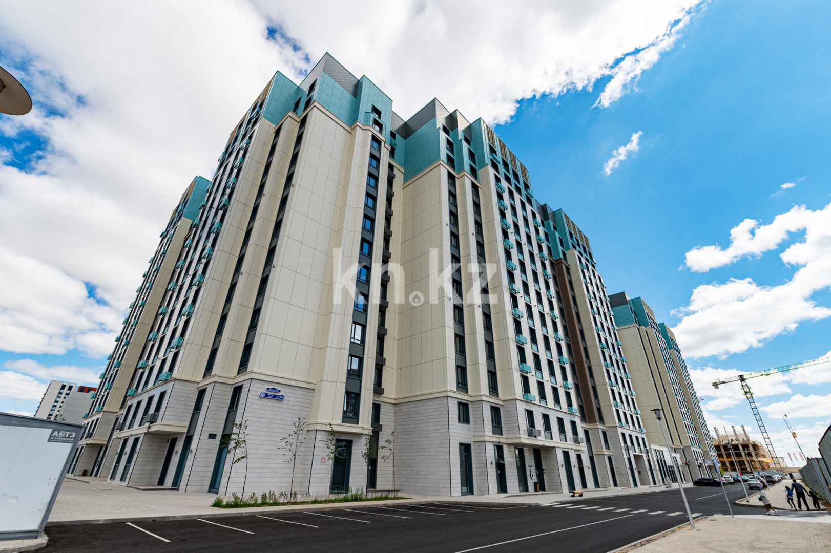 Продажа 3-комнатной квартиры, 90 м², пр. Улы Дала, дом  39 в Астане - фото 2