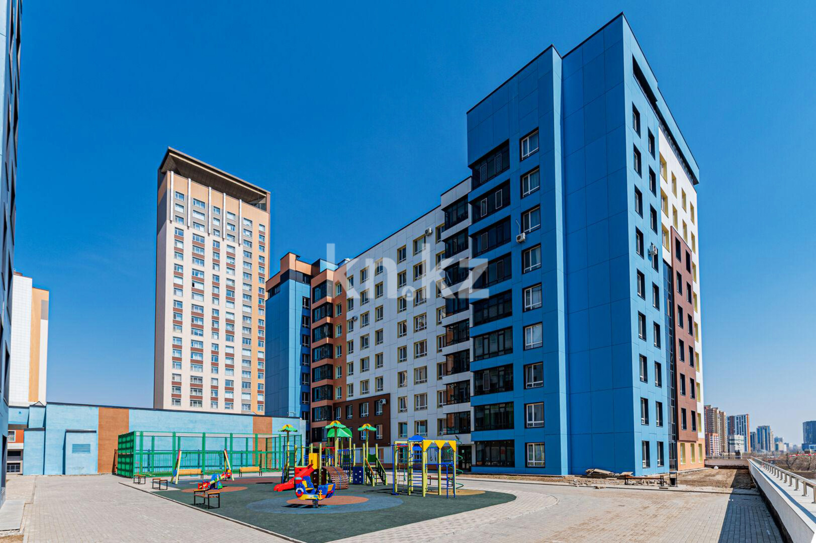 Продажа 3-комнатной квартиры, 91 м², ул. Орынбор, дом  12 в Астане - фото 10