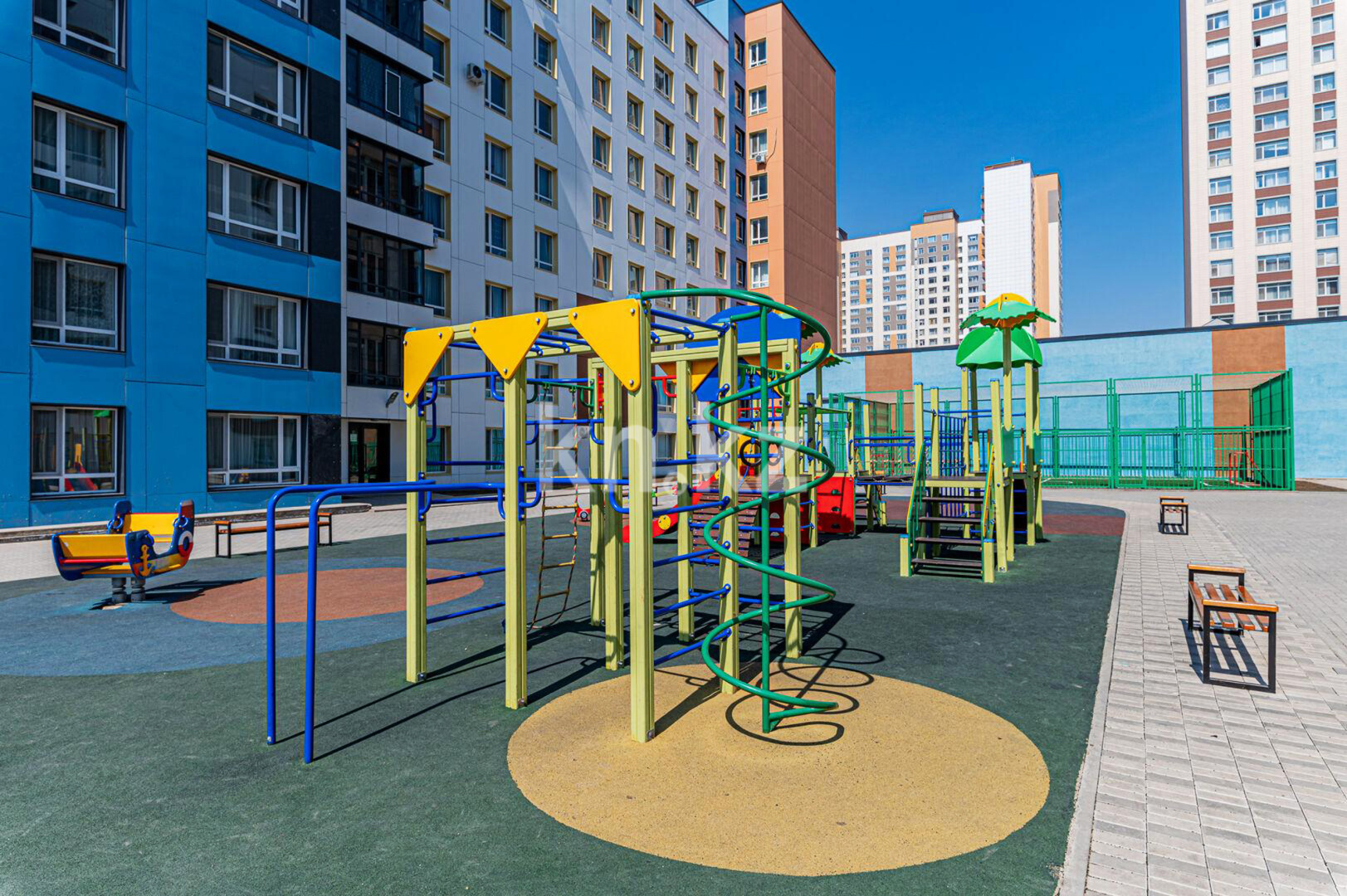 Продажа 3-комнатной квартиры, 91 м², ул. Орынбор, дом  12 в Астане - фото 11