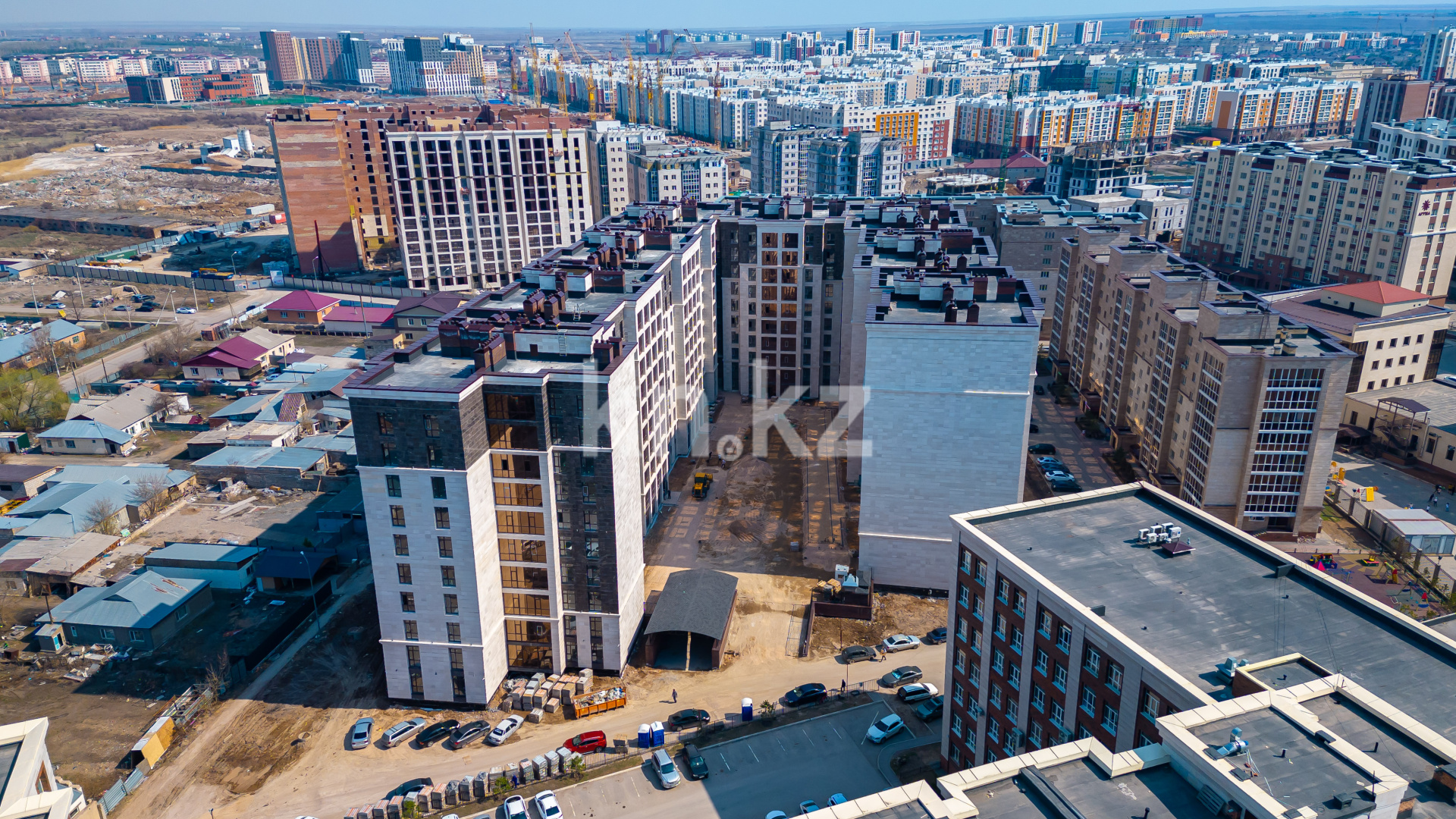 Продажа 2-комнатной квартиры, 67 м², ул. Бокейхана, дом  15/1 в Астане - фото 10