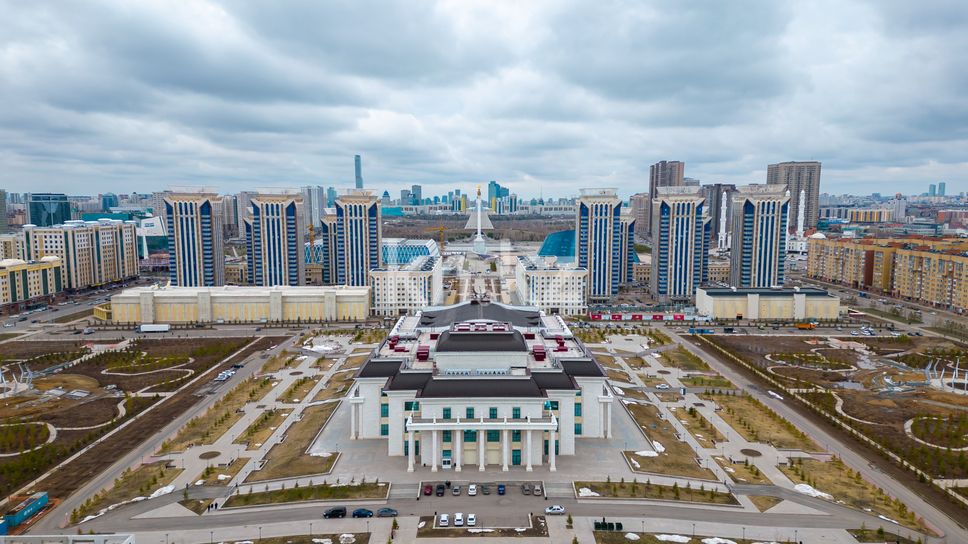 Продажа 2-комнатной квартиры, 65 м², ул. Аманжолова, дом  28/1 в Астане - фото 9