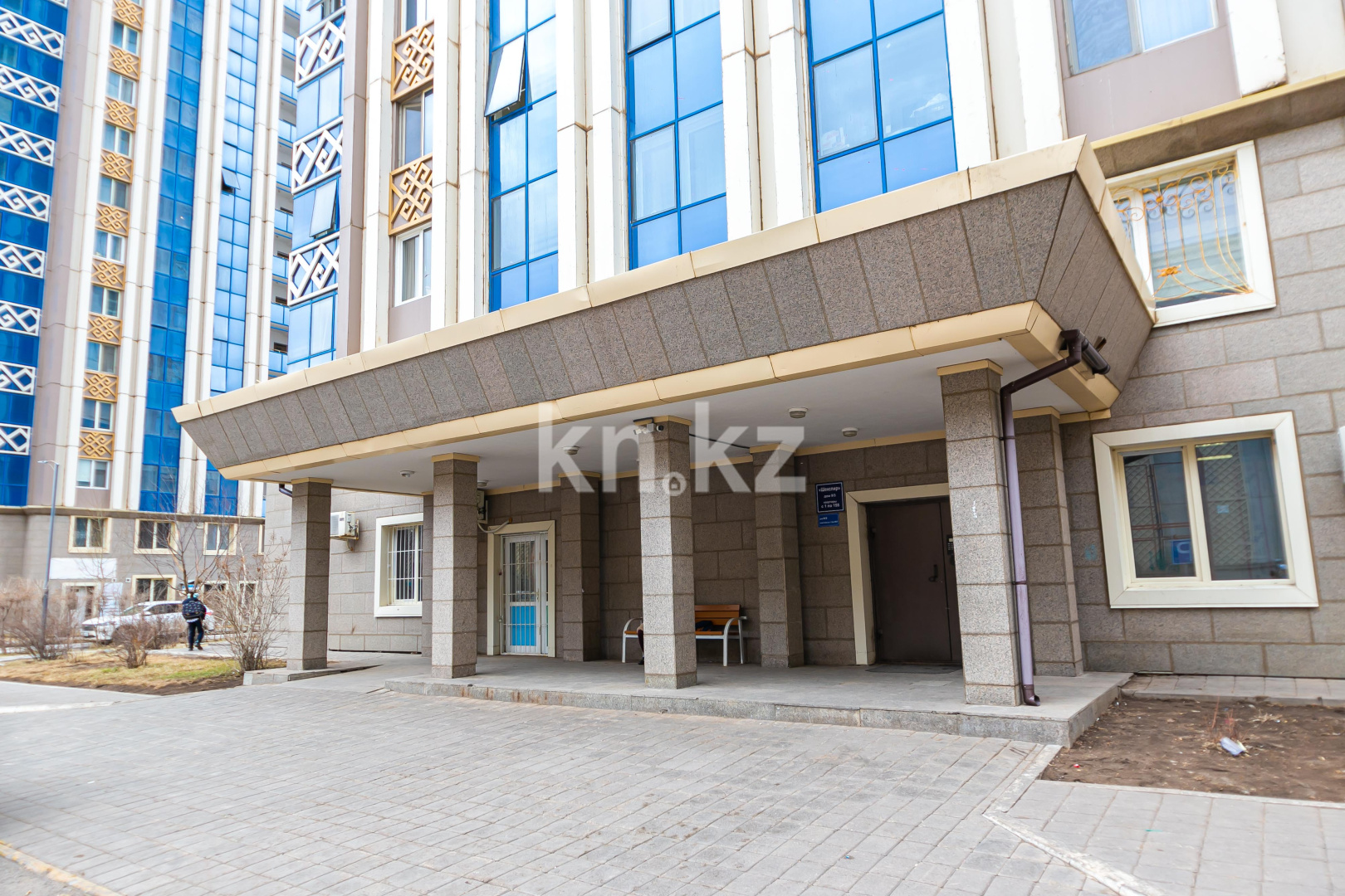 Продажа 2-комнатной квартиры, 65 м², ул. Аманжолова, дом  28/1 в Астане - фото 22