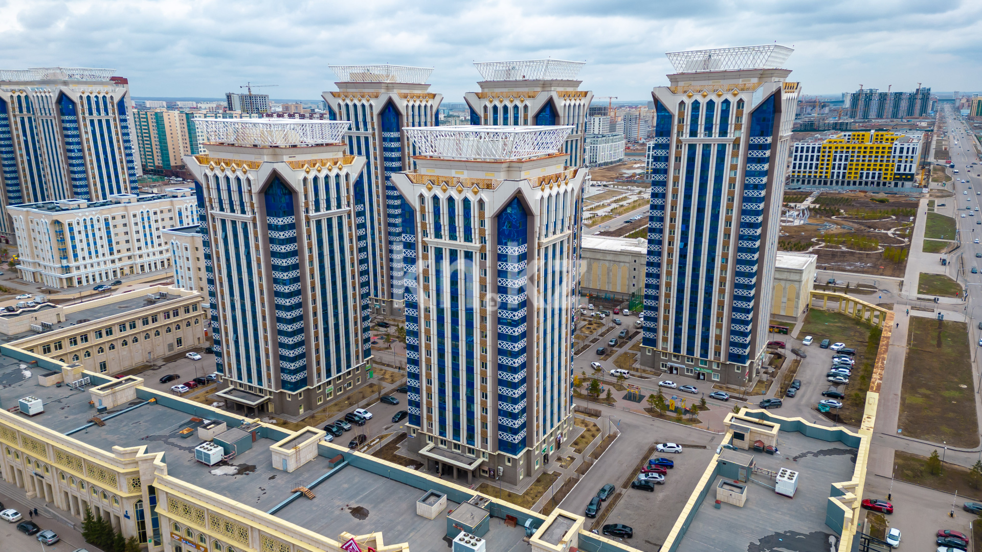 Продажа 2-комнатной квартиры, 65 м², ул. Аманжолова, дом  28/1 в Астане - фото 15