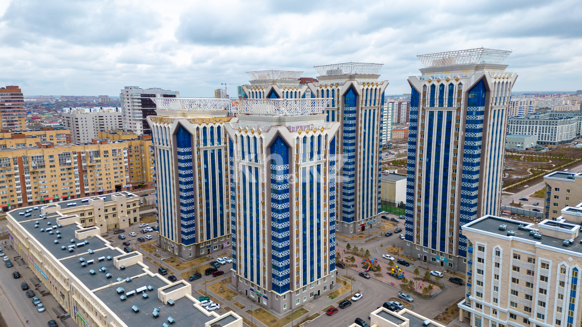 Продажа 2-комнатной квартиры, 65 м², ул. Аманжолова, дом  28/1 в Астане - фото 14