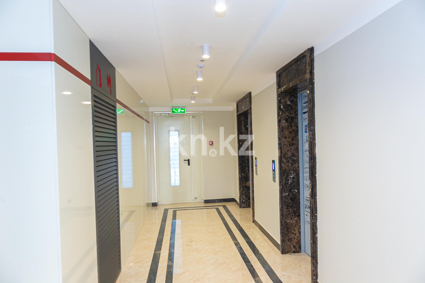 Продажа 3-комнатной квартиры, 62 м², пр. Тауелсыздык, дом  23 в Астане - фото 15