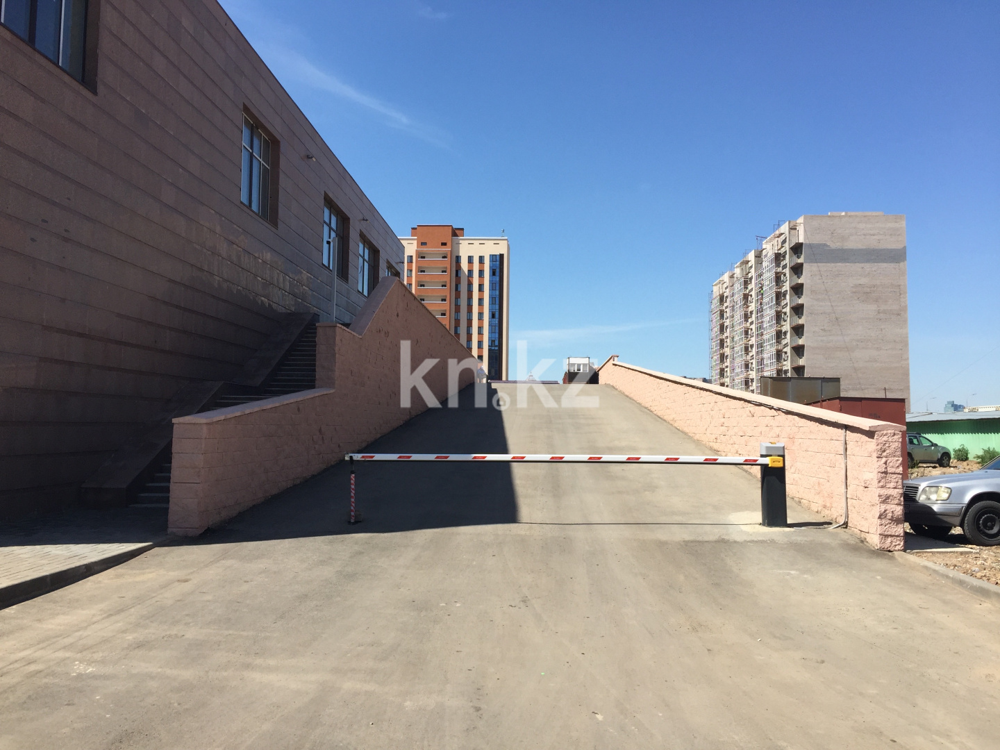 Продажа 2-комнатной квартиры, 48.6 м², пр. Кошкарбаева, дом  37 в Астане - фото 9