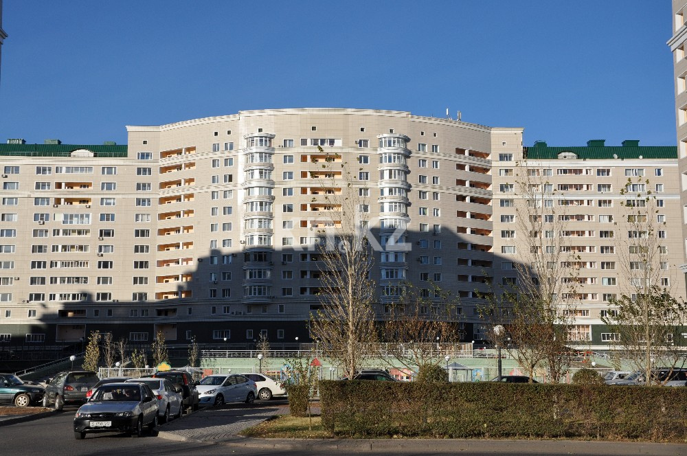 Продажа 3-комнатной квартиры, 128 м², ул. Достык, дом  13/2 в Астане - фото 11