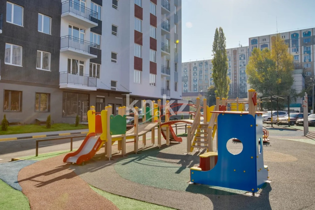 Продажа 2-комнатной квартиры, 55.5 м², мкр-н Аксай-4, дом  119а в Алматы - фото 10