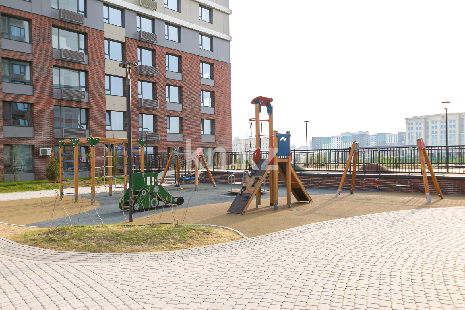 Продажа 2-комнатной квартиры, 46 м², ул. Сыганак, дом  52 в Астане - фото 10