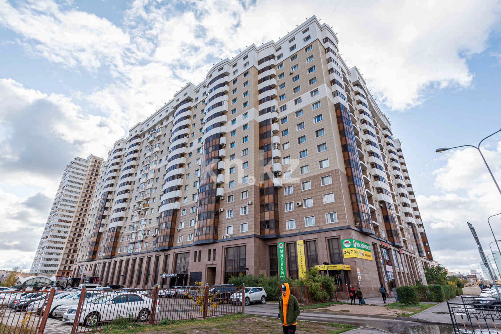 Продажа 2-комнатной квартиры, 65.7 м², ул. Иманова, дом  26 в Астане - фото 8