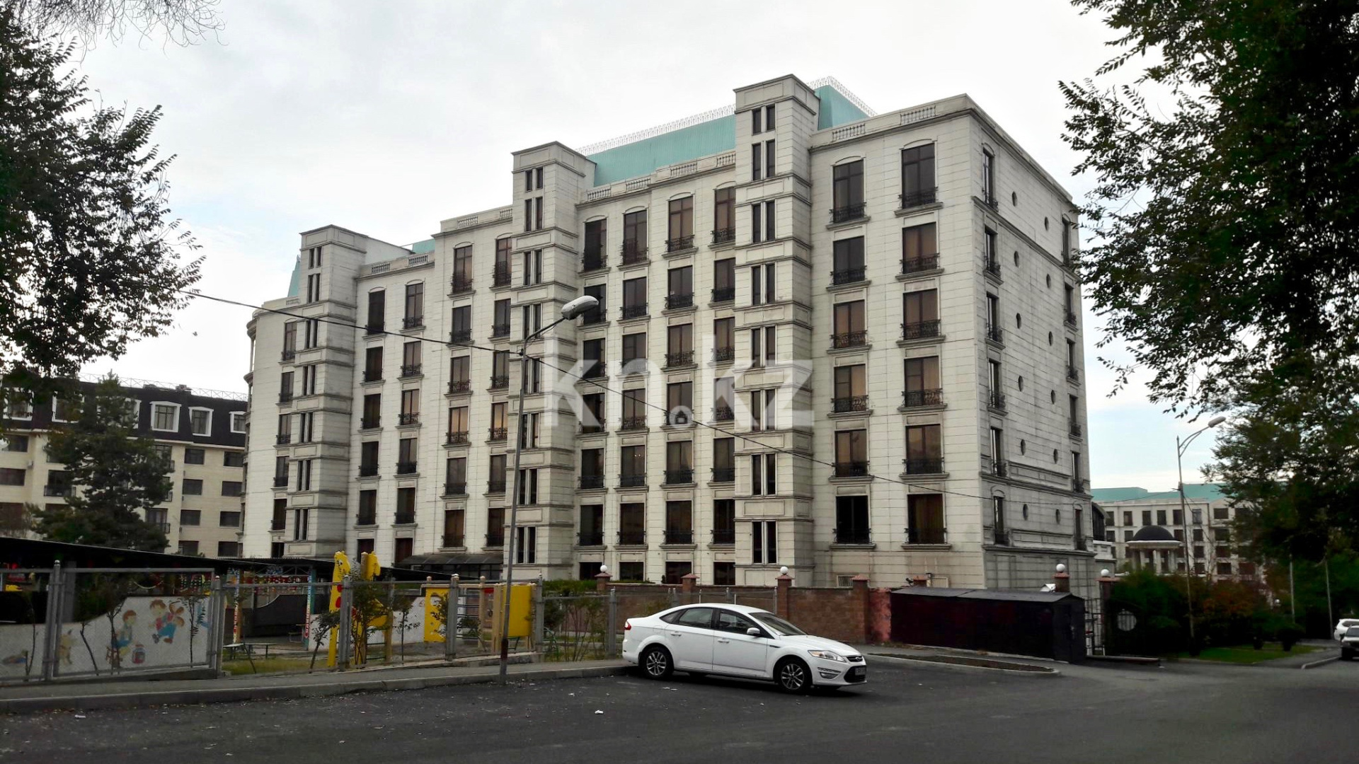 Продажа 4-комнатной квартиры, 154 м², пр. Назарбаева, дом  301 в Алматы - фото 14