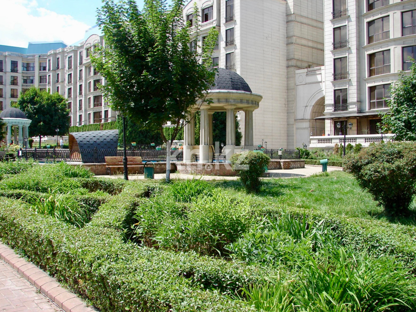 Продажа 4-комнатной квартиры, 154 м², пр. Назарбаева, дом  301 в Алматы - фото 18