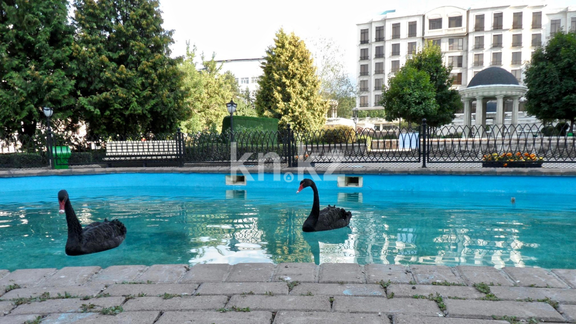 Продажа 4-комнатной квартиры, 154 м², пр. Назарбаева, дом  301 в Алматы - фото 19